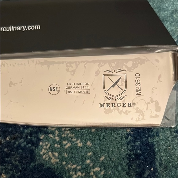 Professional Quality Chef’s Knife with High Carbon German Steel Blade - Picture 2 of 3